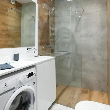 公寓 Modern And Comfortable With A Bedroom *